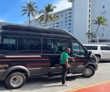 Miami: Guided City Tour + Bayside Boat Cruise